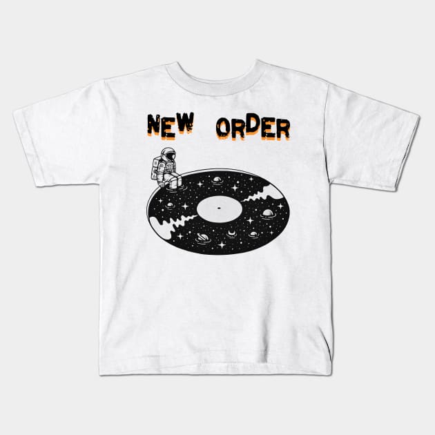 new order visual art Kids T-Shirt by DOGGIES ART VISUAL